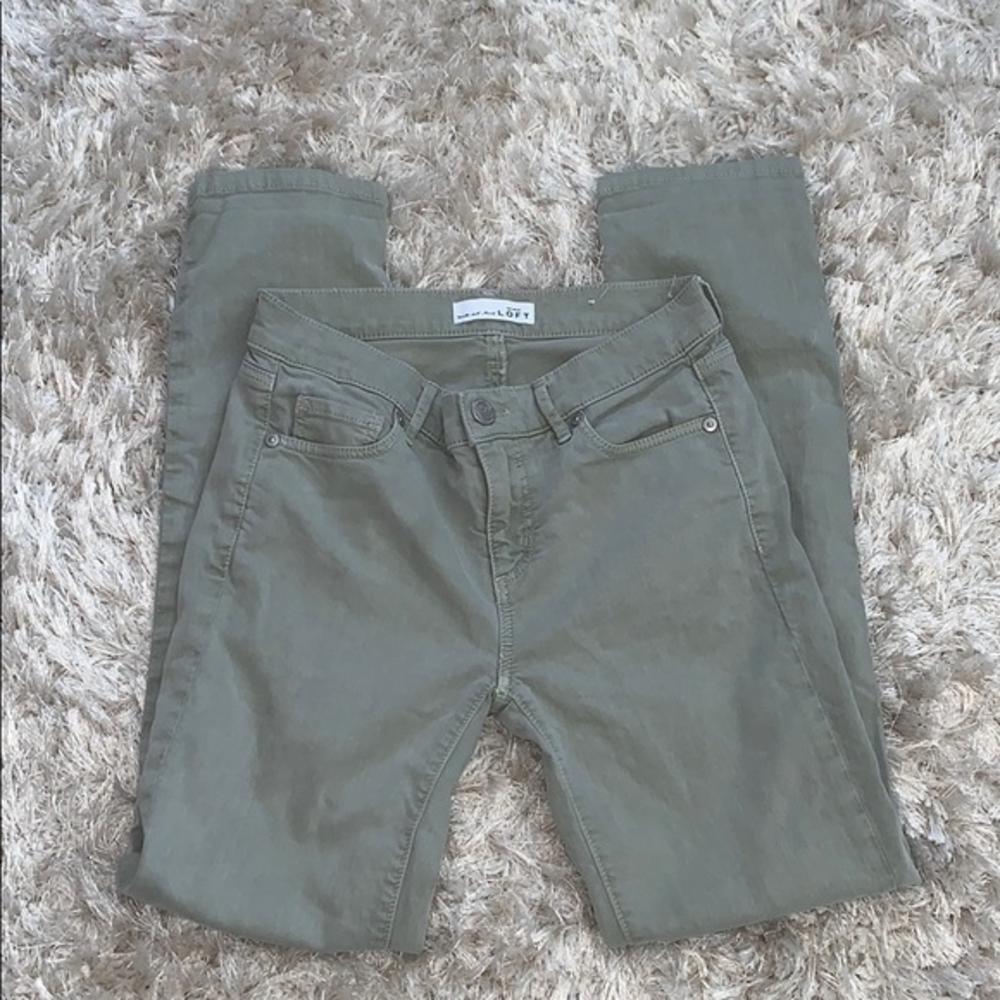 Ann Taylor loft green jean pants